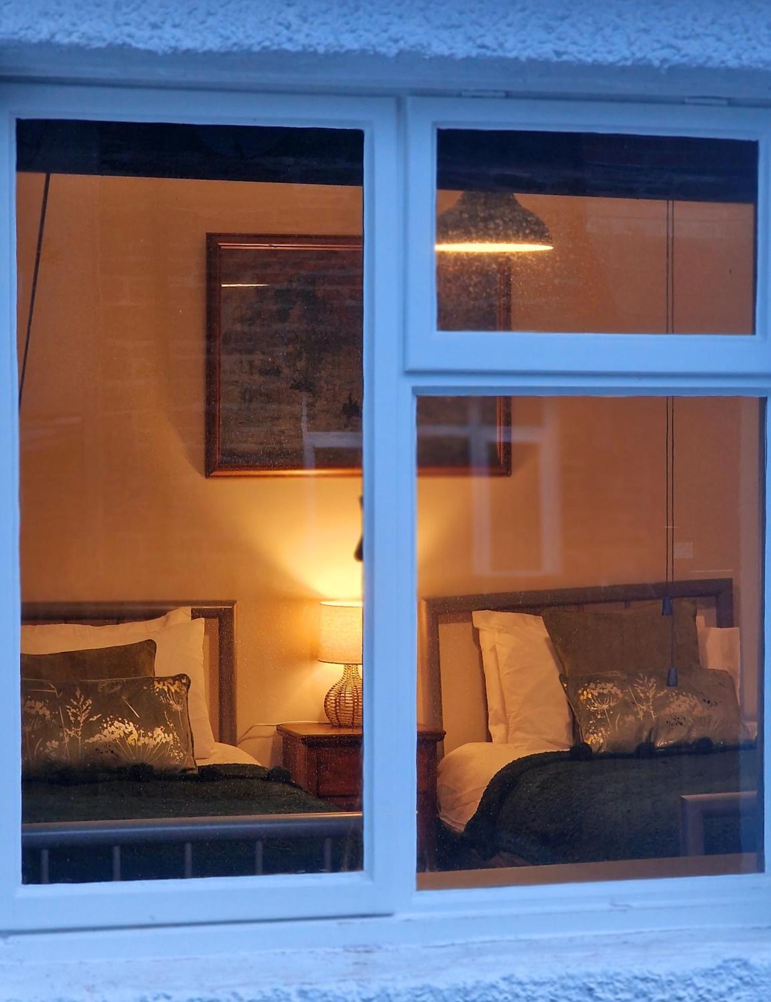 Y Gwydyr Hotel - Dolwyddelan Dış mekan fotoğraf